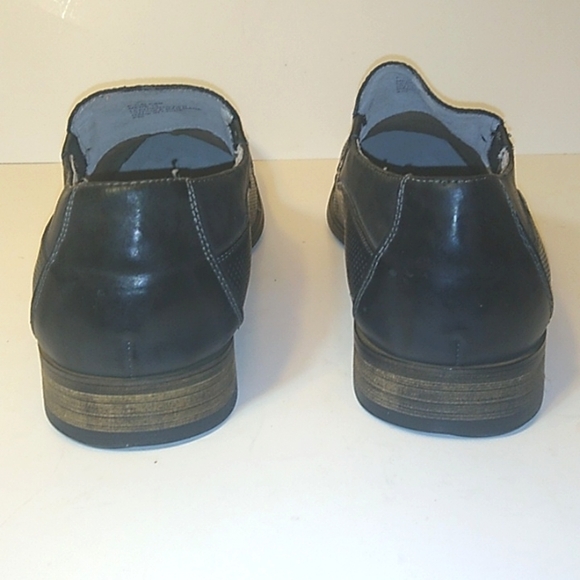 Steve Madden - Picture 4 of 9